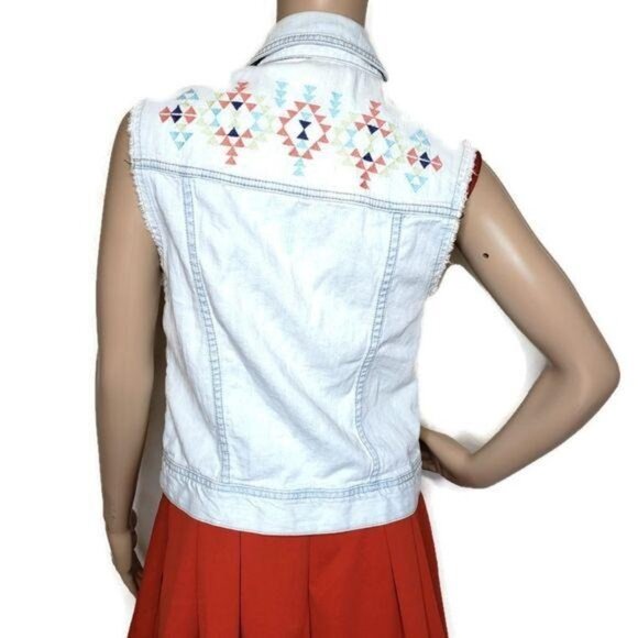 Bullhead Denim Co. Womens Sm Denim Vest Aztec Embroidery Sleeveless Jacket vest - Picture 4 of 9